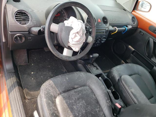 3VWPW3AG1AM019758 - 2010 VOLKSWAGEN NEW BEETLE ORANGE photo 8