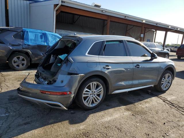 WA1BNAFY6J2122312 - 2018 AUDI Q5 PREMIUM PLUS GRAY photo 3