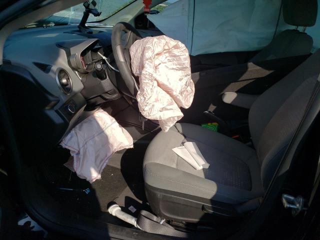 1G1JA6SG0F4102648 - 2015 CHEVROLET SONIC LS შავი ფოტო 7