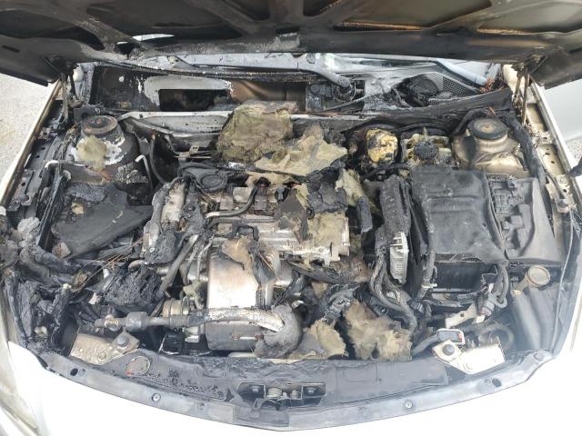 2G4GK5EX1G9195047 - 2016 BUICK REGAL SILVER photo 11