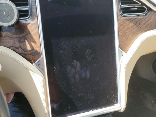 5YJSA1E21HF190457 - 2017 TESLA MODEL S Qara foto 9