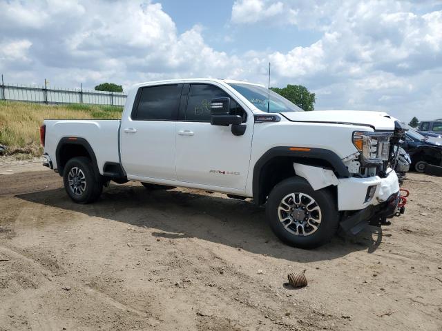 1GT49PE70PF211650 - 2023 GMC SIERRA K2500 AT4 WHITE photo 4