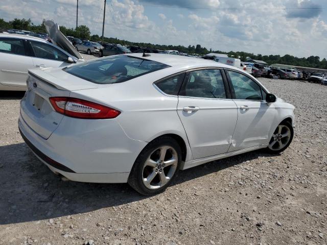 1FA6P0H77E5377044 - 2014 FORD FUSION SE WHITE photo 3