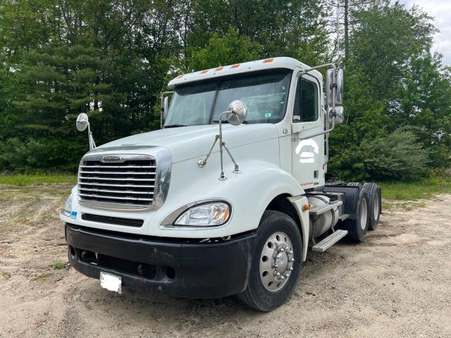 1FUJA6CK25LN64541 - 2005 FREIGHTLINER CONVENTION COLUMBIA WHITE photo 2