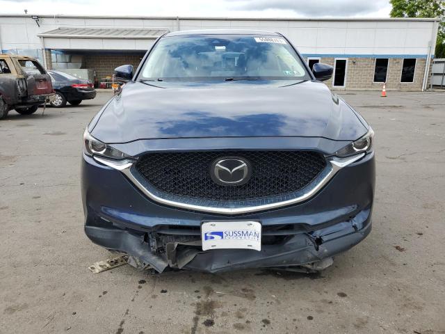 JM3KFBCM2J0330586 - 2018 MAZDA CX-5 TOURING BLUE photo 5