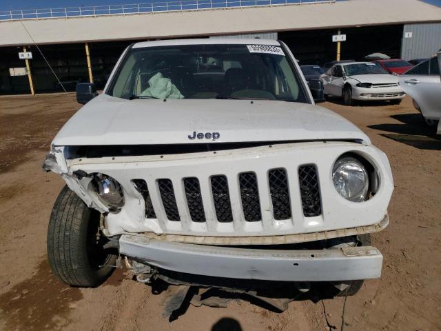 1C4NJPFA0FD171537 - 2015 JEEP PATRIOT LATITUDE WHITE photo 5