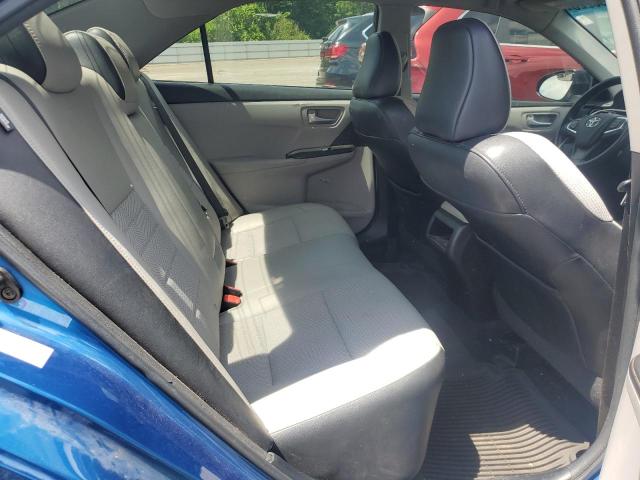 4T1BF1FK3HU690185 - 2017 TOYOTA CAMRY LE BLUE photo 10