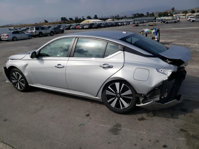 1N4BL4DV5NN327202 - 2022 NISSAN ALTIMA SV SILVER photo 2