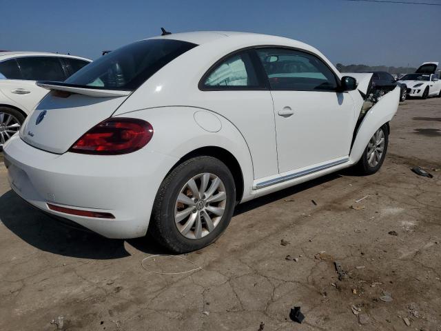 3VWFD7AT4KM718521 - 2019 VOLKSWAGEN BEETLE S WHITE photo 3