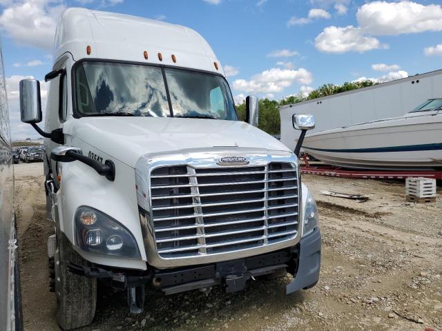2019 FREIGHTLINER CASCADIA 1, null