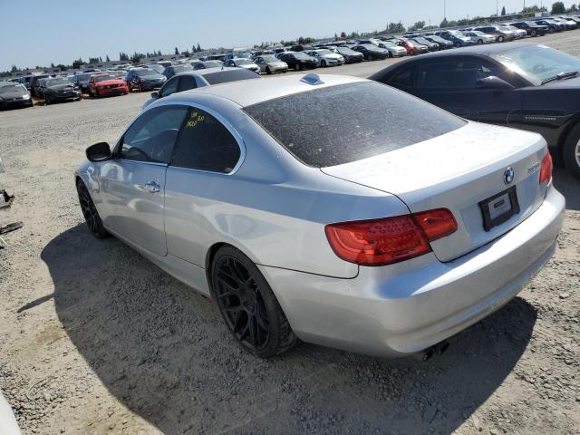 WBAKE5C52CJ106248 - 2012 BMW 328 I SULEV SILVER photo 2