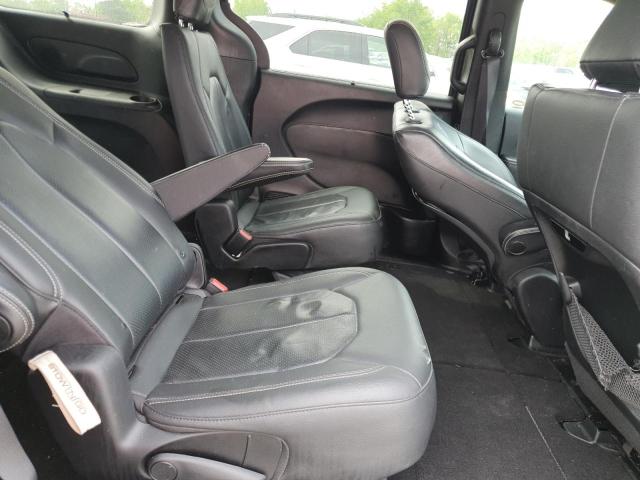 2C4RC1BG6LR113170 - 2020 CHRYSLER PACIFICA TOURING L BLACK photo 11