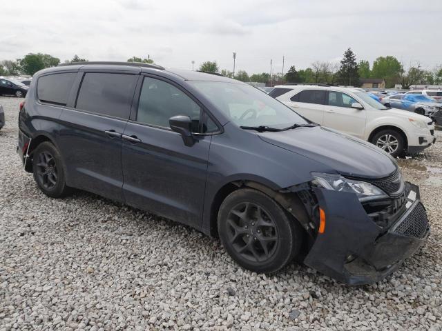 2C4RC1BG6LR113170 - 2020 CHRYSLER PACIFICA TOURING L BLACK photo 4