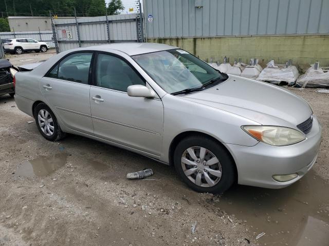 4T1BE30K24U824881 - 2004 TOYOTA CAMRY LE SILVER photo 4