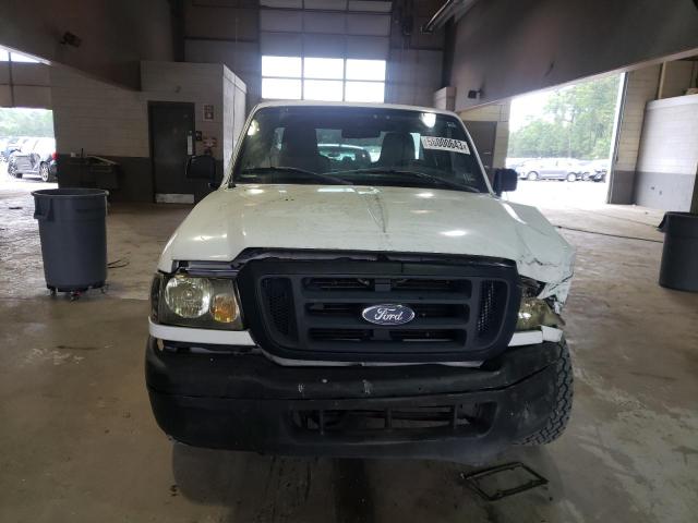 1FTYR10UX4PA54890 - 2004 FORD RANGER WHITE photo 5