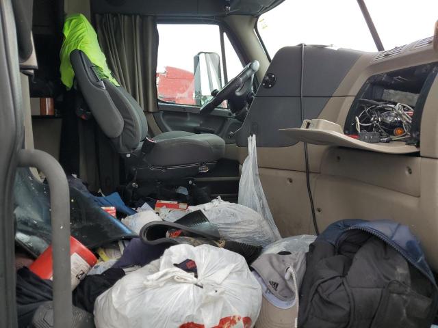 3AKJGLDRXGSHA0154 - 2016 FREIGHTLINER CASCADIA 1 Սպիտակ լուսանկար 5