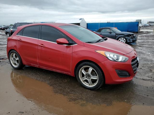 KMHD35LH0GU256662 - 2016 HYUNDAI ELANTRA GT RED photo 4