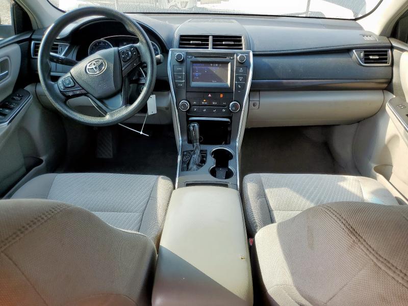 4T1BF1FK6HU389023 - 2017 TOYOTA CAMRY LE GRAY photo 8