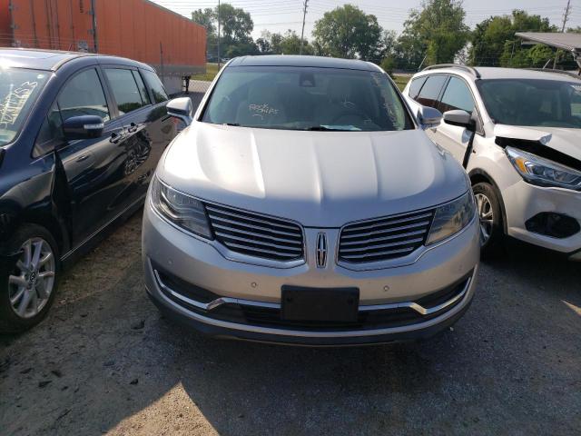 2LMTJ6LP3GBL57882 - 2016 LINCOLN MKX RESERVE SILVER photo 5