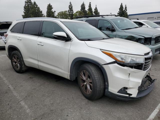 5TDKKRFH1FS050416 - 2015 TOYOTA HIGHLANDER XLE 白色 照片 4