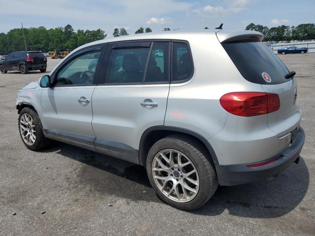 WVGAV7AXXCW547073 - 2012 VOLKSWAGEN TIGUAN S SILVER photo 2