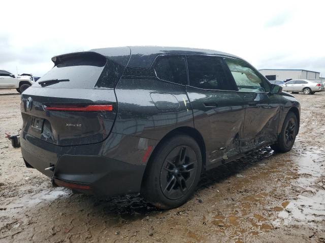 WB523CF00RCN27147 - 2024 BMW IX XDRIVE50 GRAY photo 3