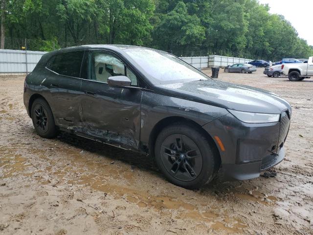 WB523CF00RCN27147 - 2024 BMW IX XDRIVE50 GRAY photo 4