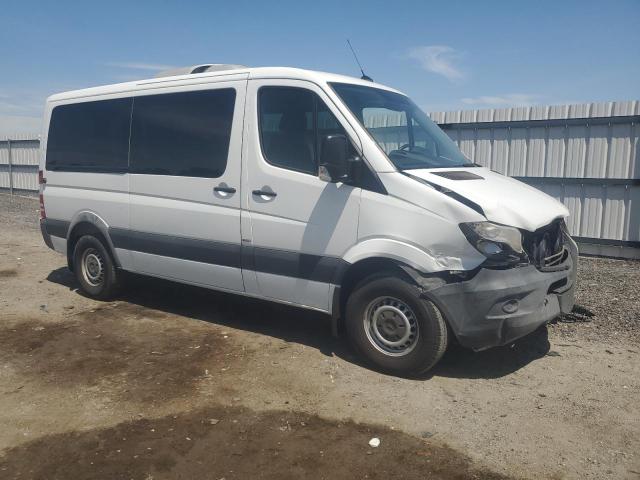 WDZPE7DD5GP298553 - 2016 MERCEDES-BENZ SPRINTER 2500 WHITE photo 4