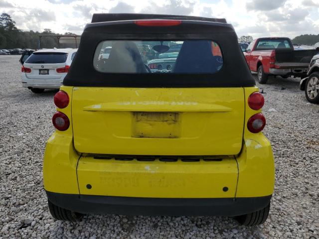 WMEEK31X08K106608 - 2008 SMART FORTWO PUR PASSION YELLOW photo 6