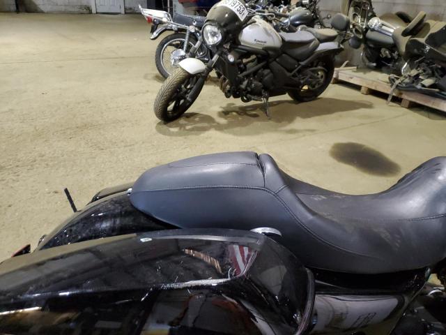 1HD1KHC17PB615613 - 2023 HARLEY-DAVIDSON FLTRX 黑色 照片 10