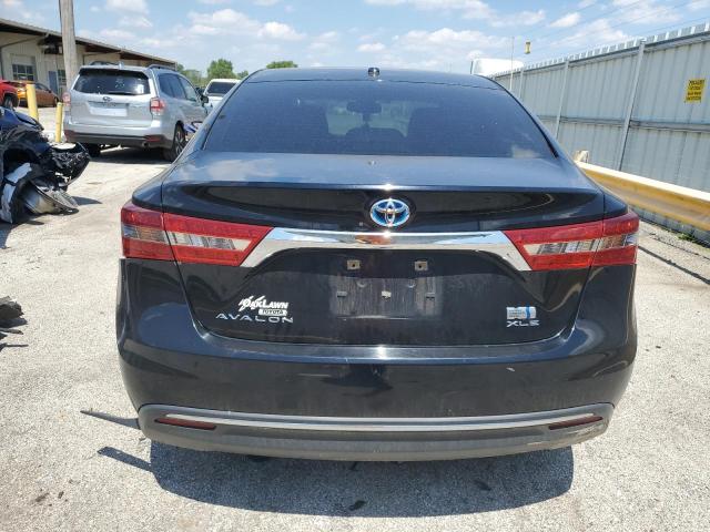 4T1BD1EB4JU063119 - 2018 TOYOTA AVALON HYBRID BLACK photo 6