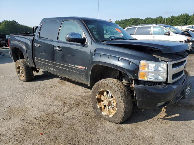 2GCFK13Y971728569 - 2007 CHEVROLET SILVERADO K1500 CREW CAB BLACK photo 4