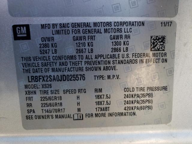 LRBFX2SA0JD025576 - 2018 BUICK ENVISION ESSENCE SILVER photo 12