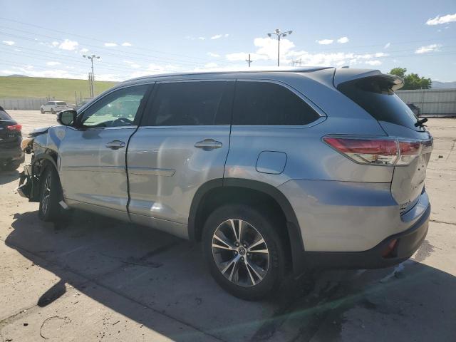 5TDJKRFHXGS278458 - 2016 TOYOTA HIGHLANDER XLE SILVER photo 2