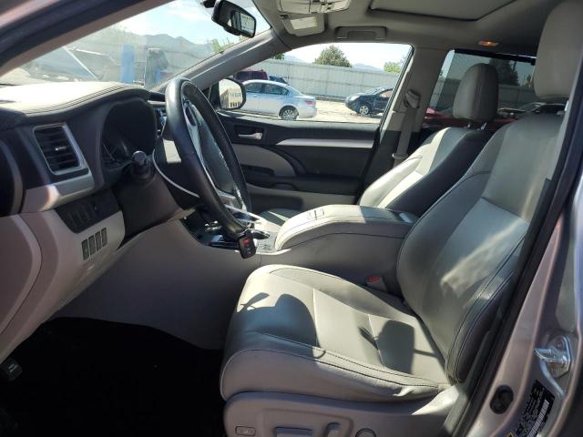 5TDJKRFHXGS278458 - 2016 TOYOTA HIGHLANDER XLE SILVER photo 7