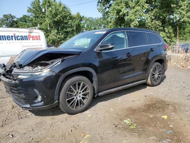 5TDKZRFH6JS536661 - 2018 TOYOTA HIGHLANDER SE BLACK photo 1