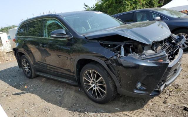 5TDKZRFH6JS536661 - 2018 TOYOTA HIGHLANDER SE BLACK photo 4