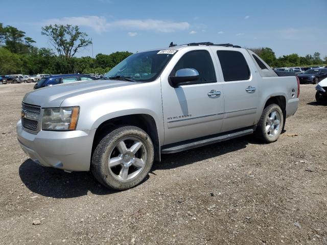 3GNTKGE32BG144450 - 2011 CHEVROLET AVALANCHE LTZ SILVER photo 1