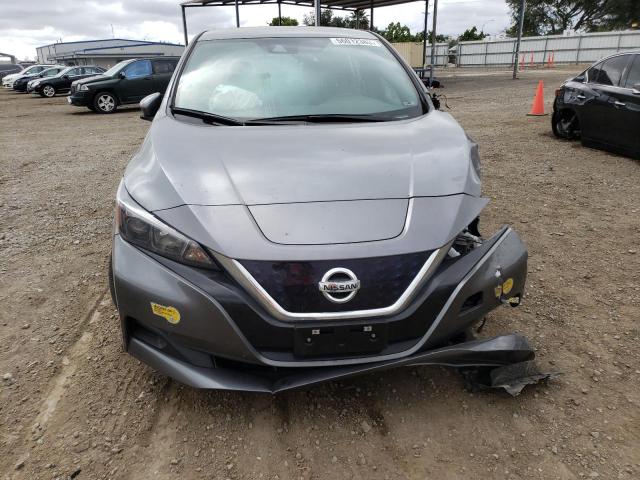 1N4AZ1BV6NC554227 - 2022 NISSAN LEAF S GRAY photo 5