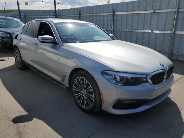 WBAJB1C52JB085423 - 2018 BMW 530XE GRAY photo 4