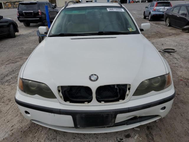 WBAEN33492PC10078 - 2002 BMW 325 IT WHITE photo 5