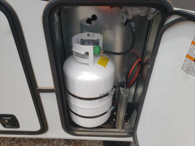 4YDFM0S20R4700696 - 2024 KEYSTONE MONTANA TWO TONE photo 7