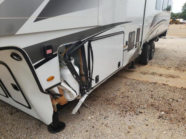 4YDFM0S20R4700696 - 2024 KEYSTONE MONTANA TWO TONE photo 9