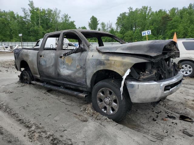 3C63R3DLXJG141770 - 2018 RAM 3500 SLT BURN photo 4