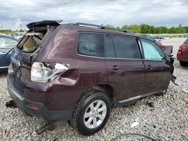 5TDBK3EH8DS244260 - 2013 TOYOTA HIGHLANDER BASE PURPLE photo 3