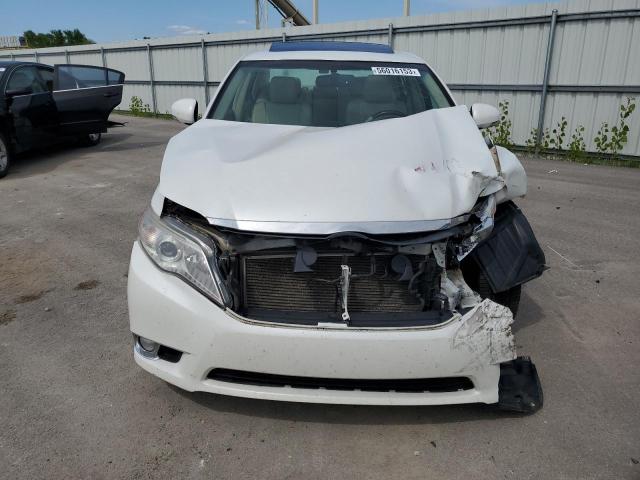 4T1BK3DB7BU437971 - 2011 TOYOTA AVALON BASE WHITE photo 5