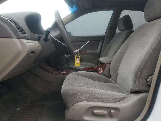 4T1BF32K32U032214 - 2002 TOYOTA CAMRY LE WHITE photo 7