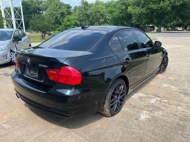 WBAPH5C52AA439317 - 2010 BMW 328 I SULEV BLACK photo 4