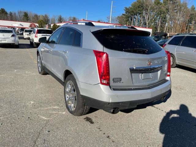 3GYFNEEY1BS557397 - 2011 CADILLAC SRX PERFORMANCE COLLECTION SILVER photo 3