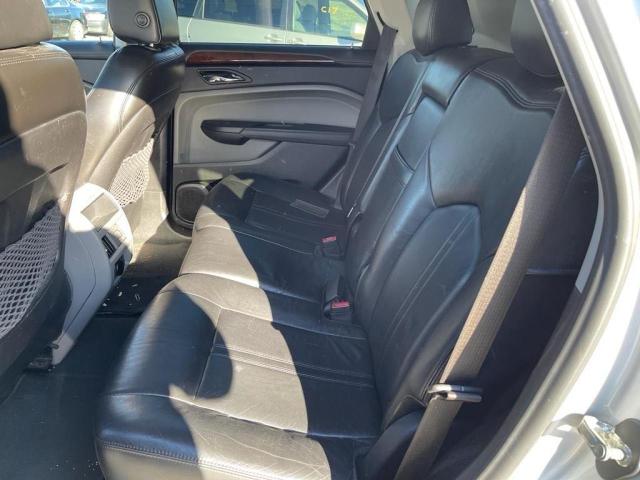 3GYFNEEY1BS557397 - 2011 CADILLAC SRX PERFORMANCE COLLECTION Күміс фото 6